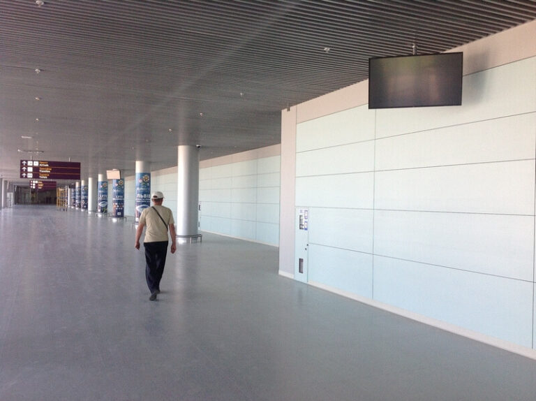 aeroport lviv 3 768x574