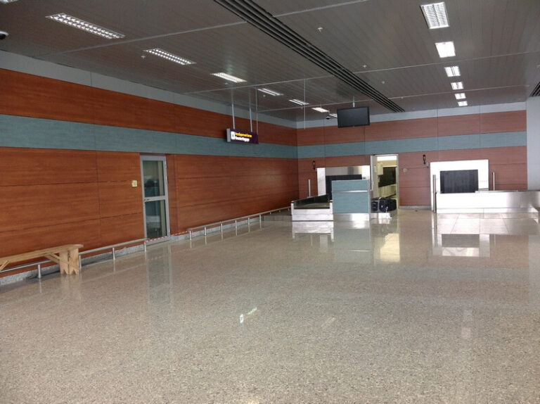 aeroport lviv 768x574