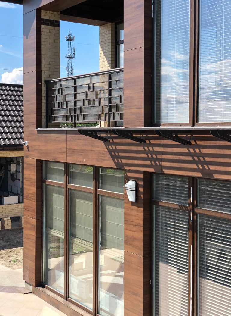 kotedzh riverview 768x1049