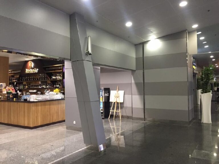 terminal d 2 768x576