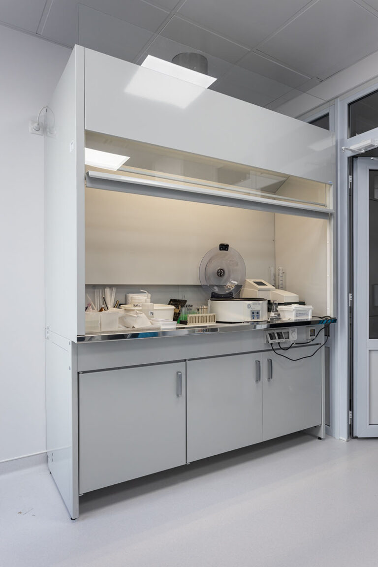 laboratoriia dila 3 768x1152