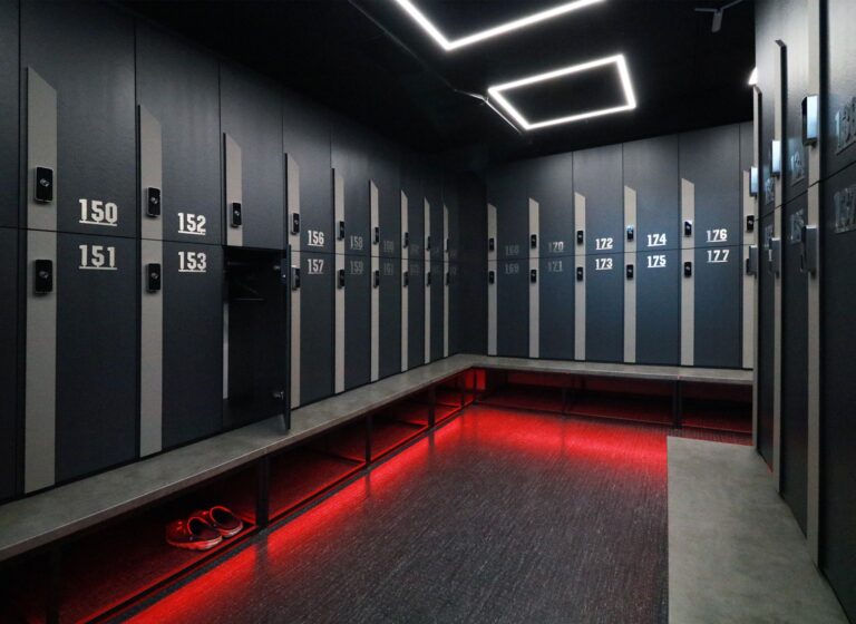 lokeri v go hard fitnessspa 11 768x560
