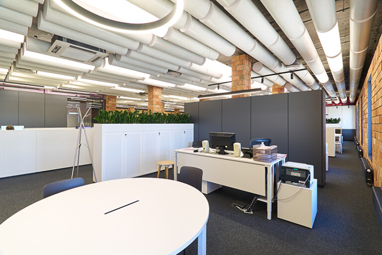 ofis roshen 768x513