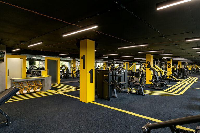 stk v sportzali mkhp 3 768x512