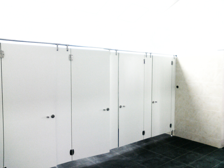 stk z hpl paneley fundermax mlviv 6 768x576