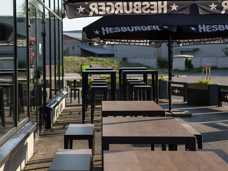 fmxtop stoleshnitsy hesburger1 2 768x576