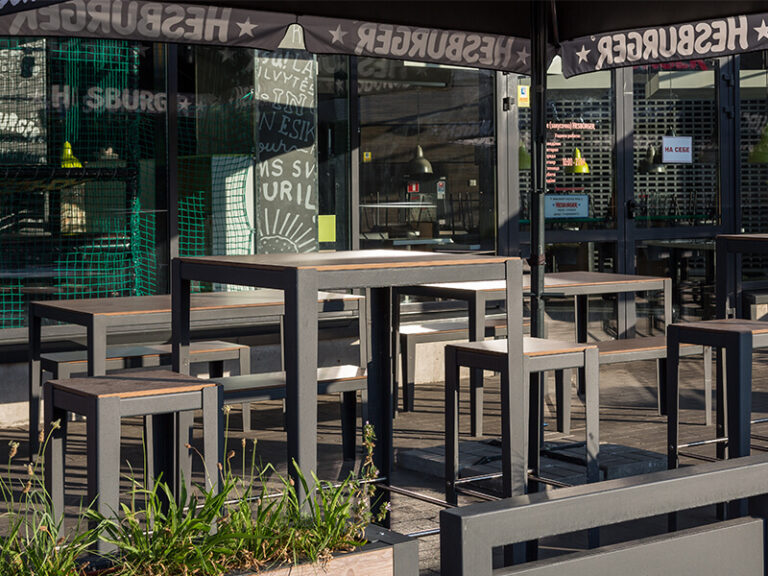 fmxtop stoleshnitsy hesburger1 4 768x576