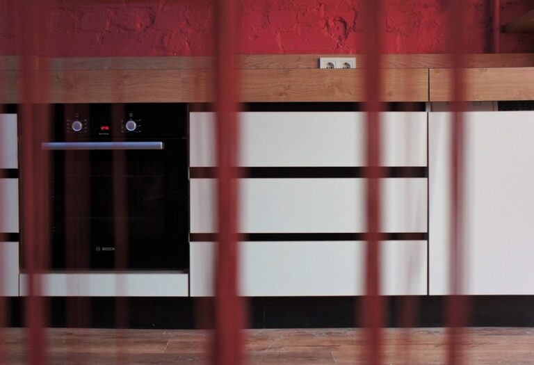 fmxtop stoleshnitsy redkitchen6 768x525