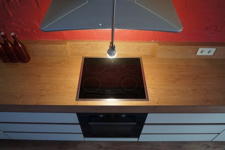 fmxtop stoleshnitsy redkitchen7 768x511