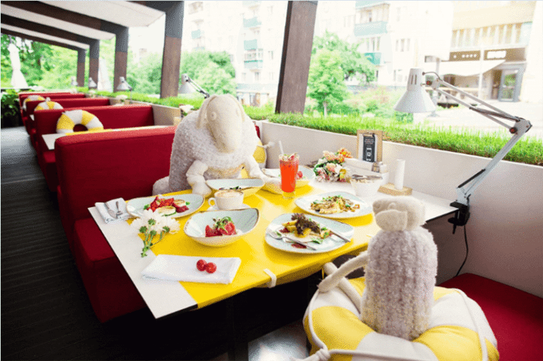 fmxtop stoleshnitsy restoran odessa1 768x511
