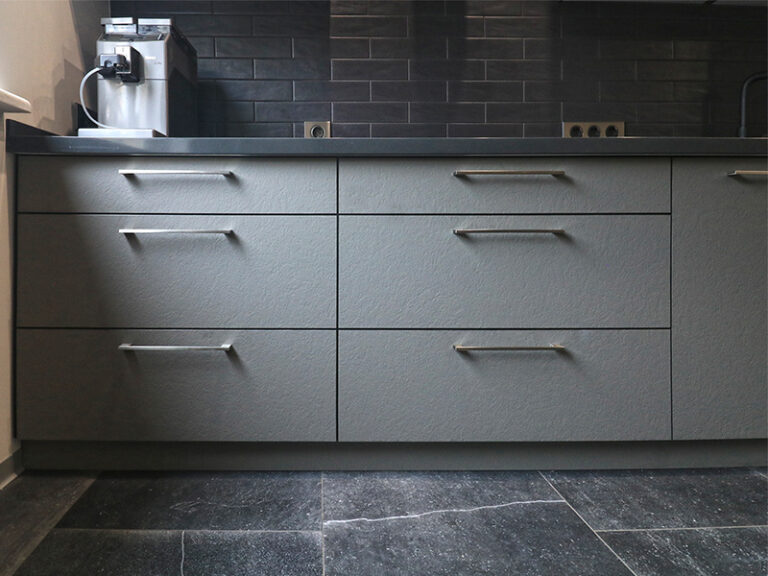 pearl gray 1 768x576