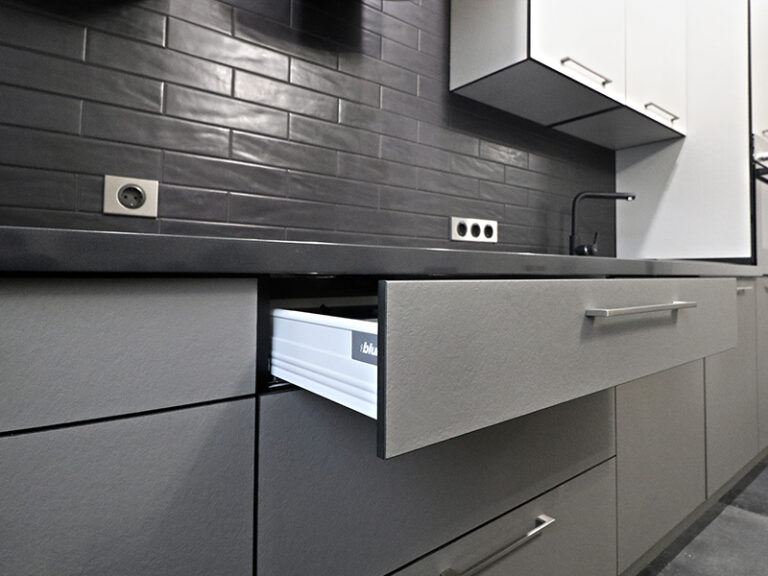 pearl gray 5 768x576